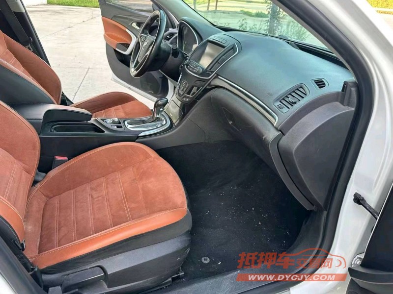 徐州17年别克君威6