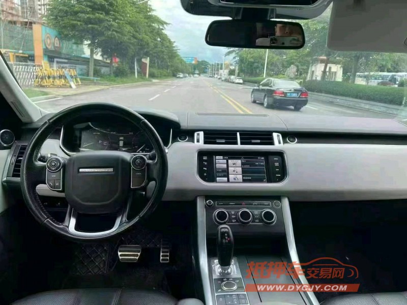 佛山14年路虎揽胜运动8