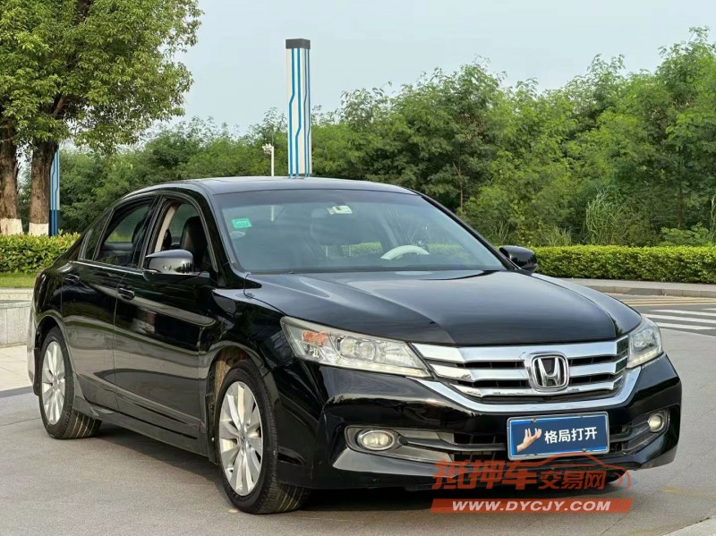 东莞14年本田雅阁2