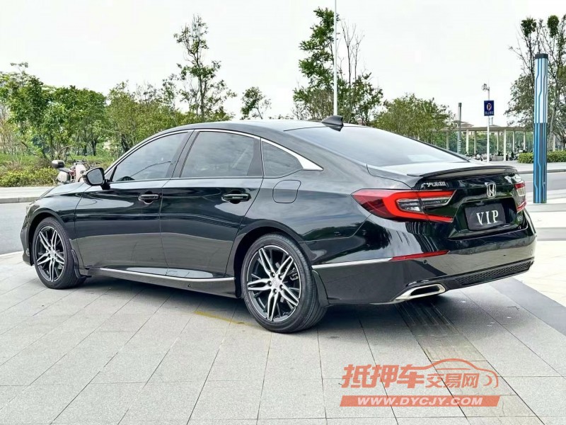 东莞23年本田雅阁7