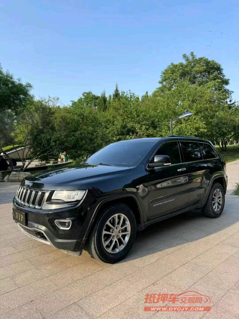 邢台15年Jeep大切诺基2