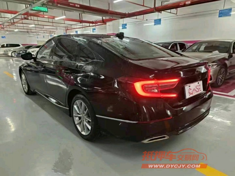 佛山22年本田雅阁8