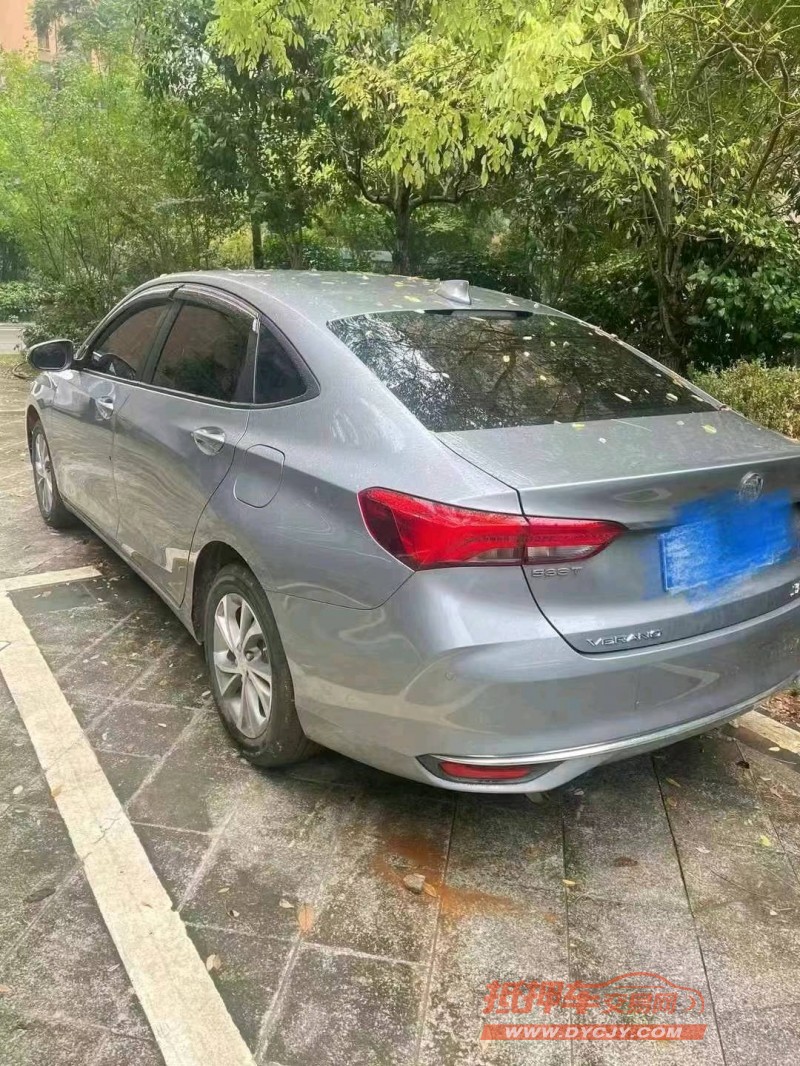 武汉23年别克威朗2