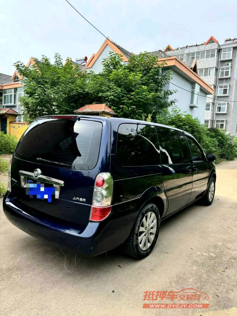 济宁16年别克GL83