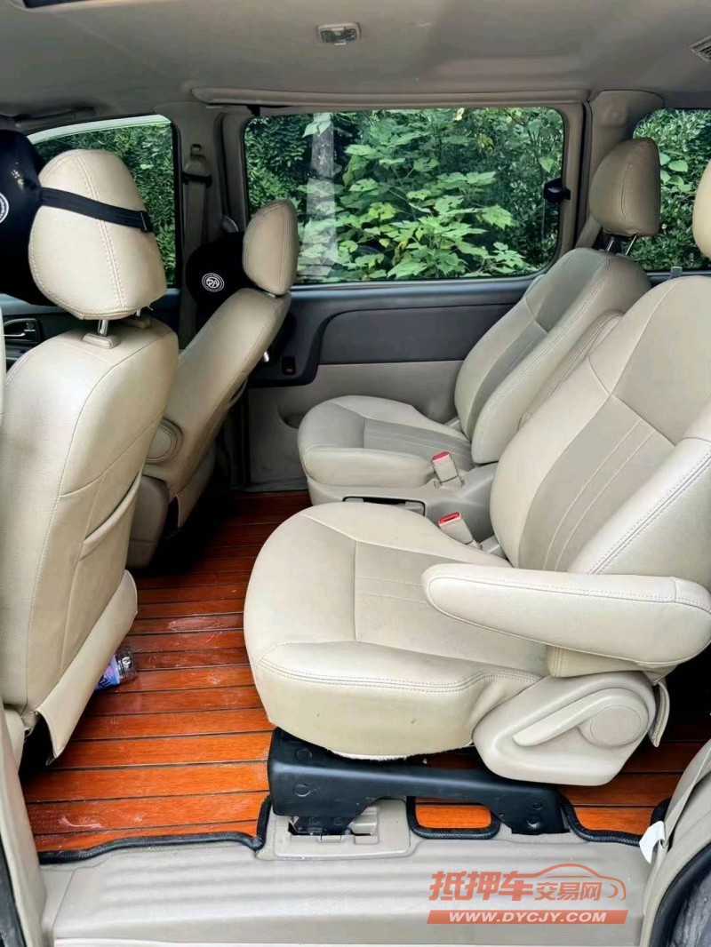 济宁16年别克GL84