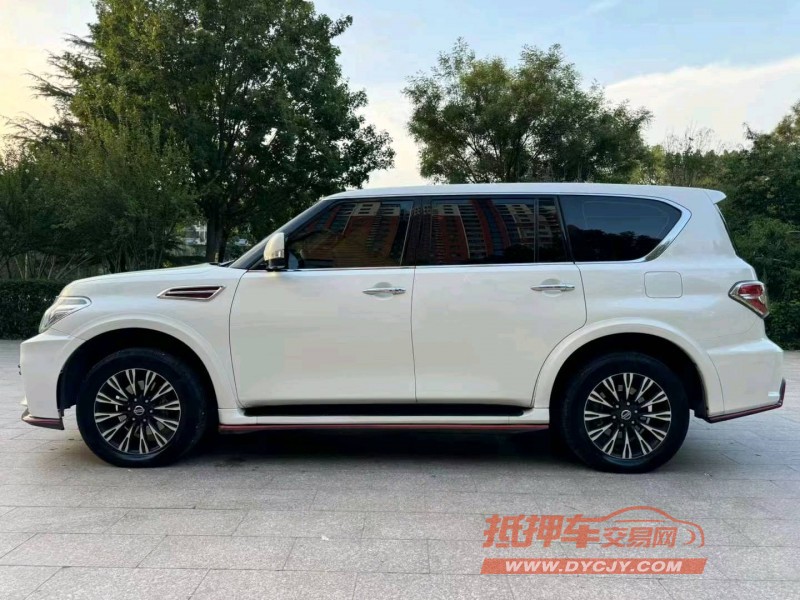 邢台17年日产途乐4