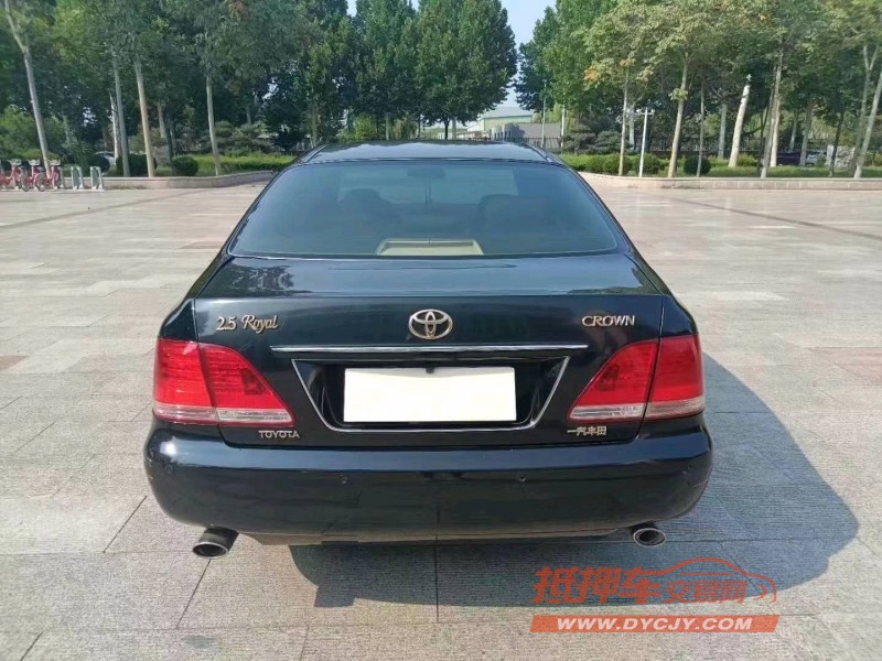 潍坊07年丰田皇冠4