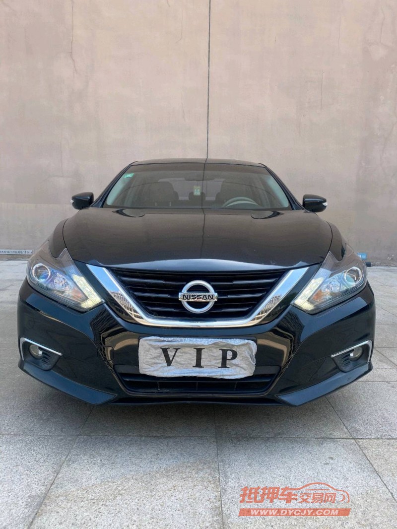 營口18年日產天籟1