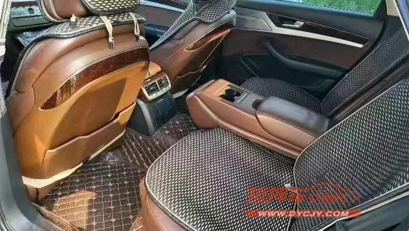 邢台11年奥迪A8L5