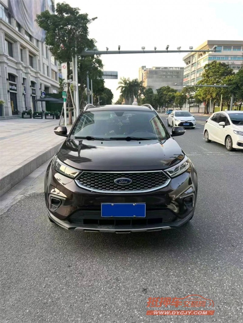 汕头19年福特领界1