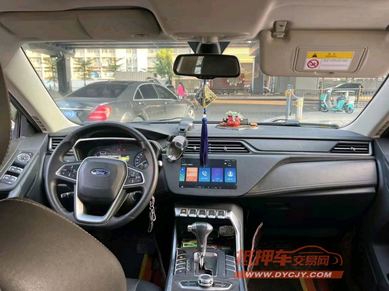 汕头19年福特领界5