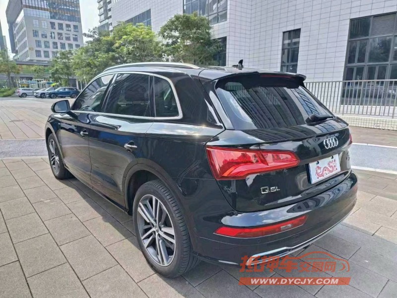 佛山20年奥迪Q55