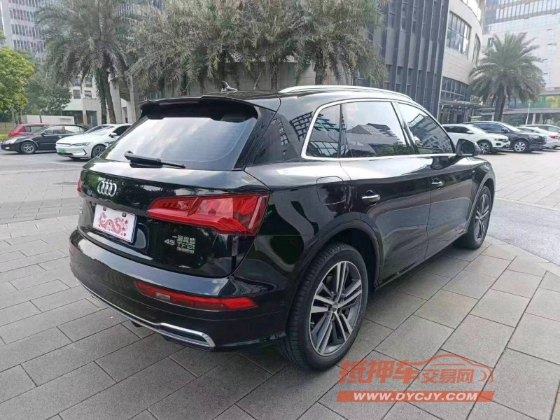 佛山20年奥迪Q56