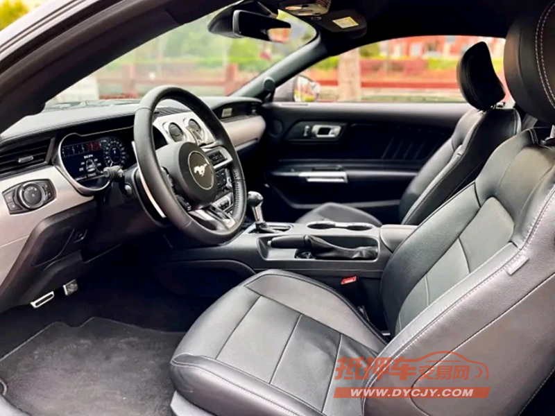 重庆17年福特野马3