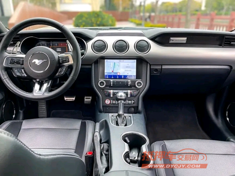 重庆17年福特野马4