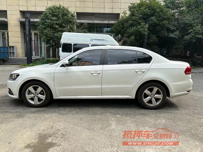 成都18年大众朗逸3