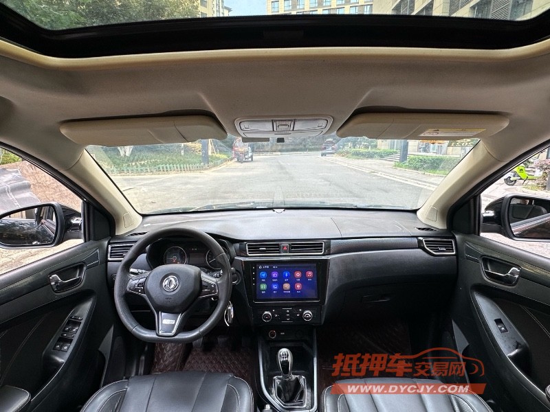 成都19年东风风光6