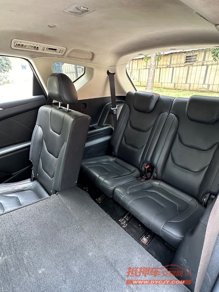 成都19年东风风光9