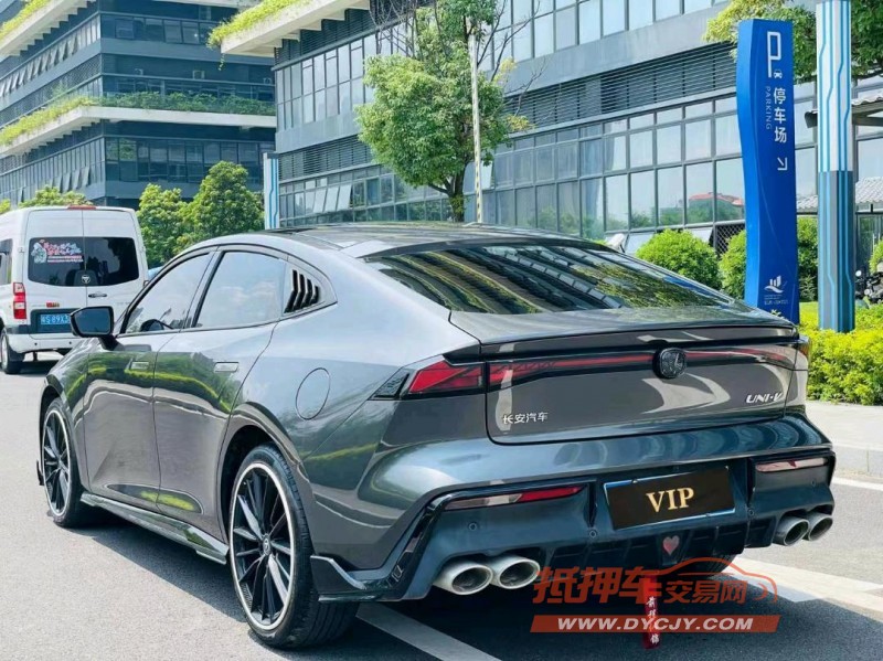 东莞24年长安汽车UNI-V8