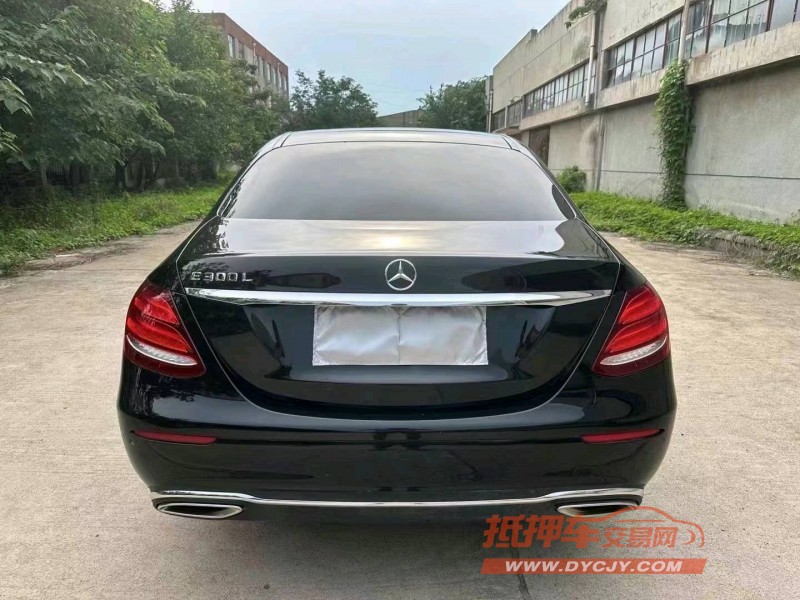 济南19年奔驰E9
