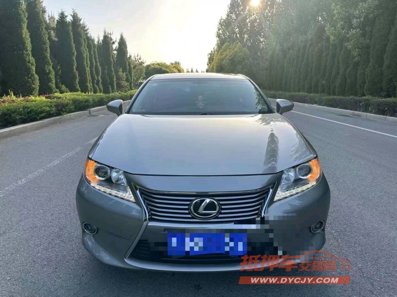 济南14年雷克萨斯ES1