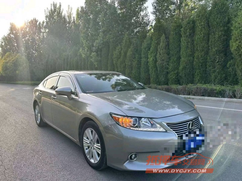济南14年雷克萨斯ES2