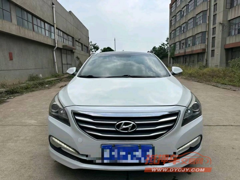 济南16年现代名图1