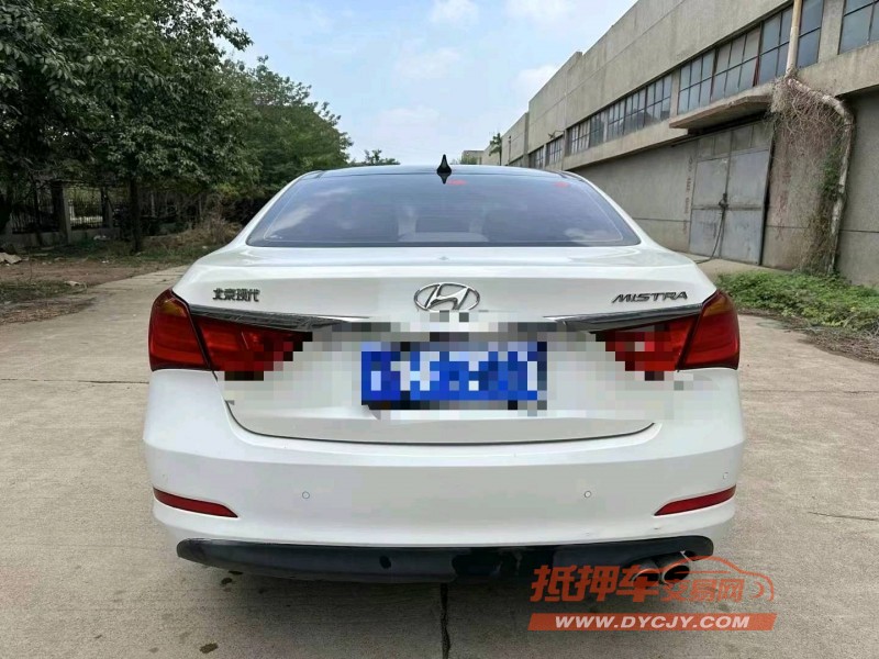 济南16年现代名图9