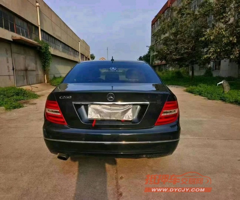 济南13年奔驰C9