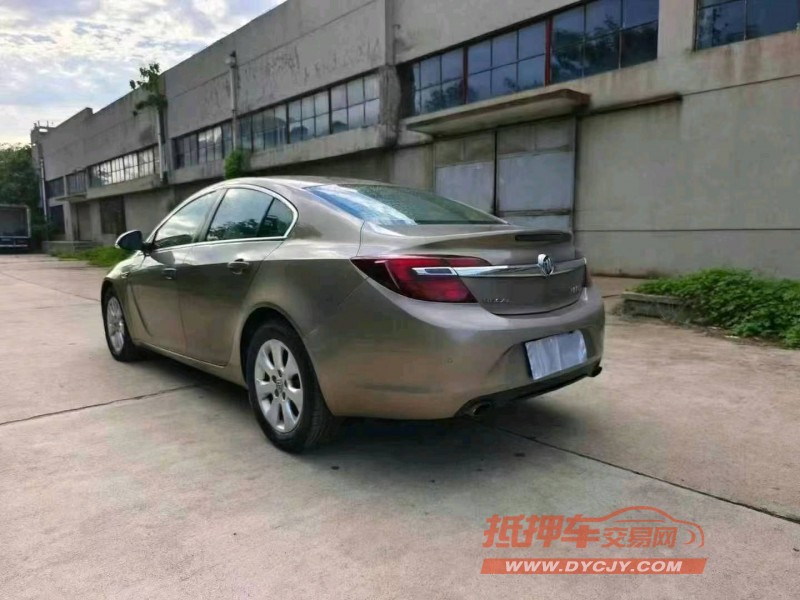 济南15年别克君威7