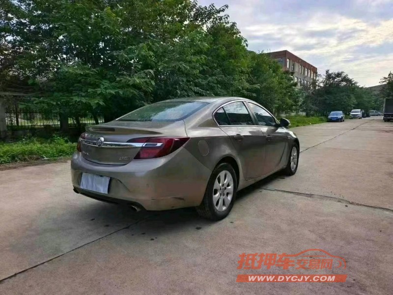 济南15年别克君威8