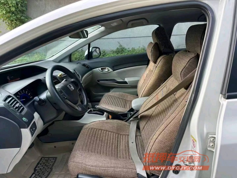 济南14年本田思域4