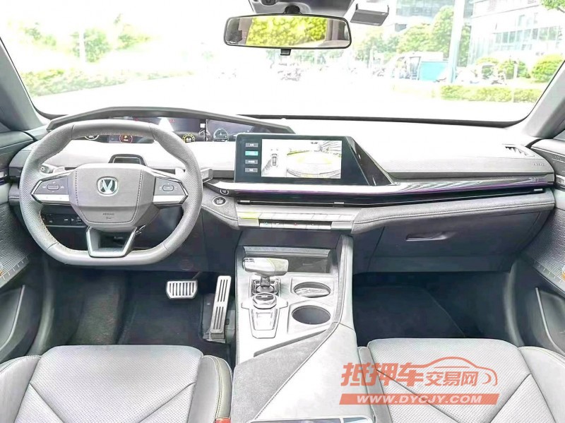 东莞23年长安汽车UNI-V5