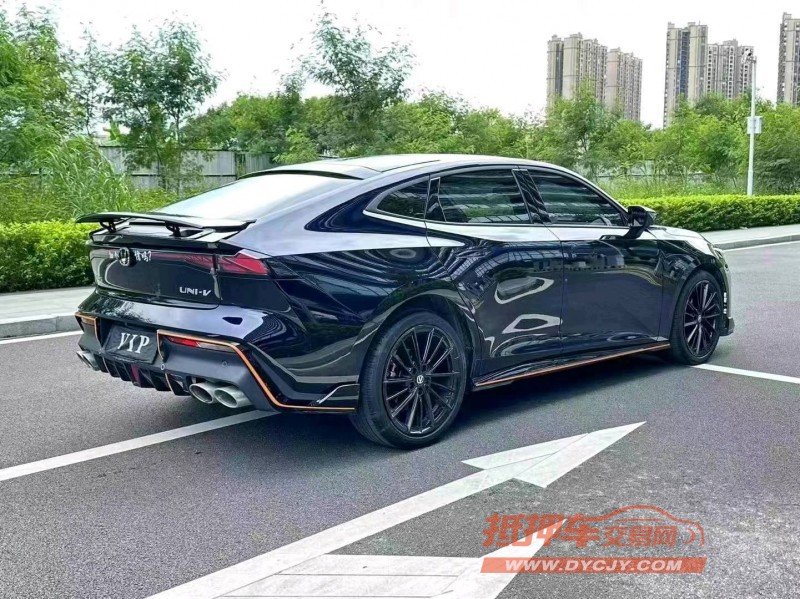 东莞23年长安汽车UNI-V7