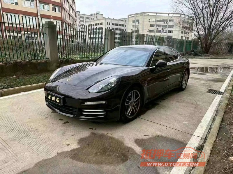 武汉14年保时捷帕拉梅拉2