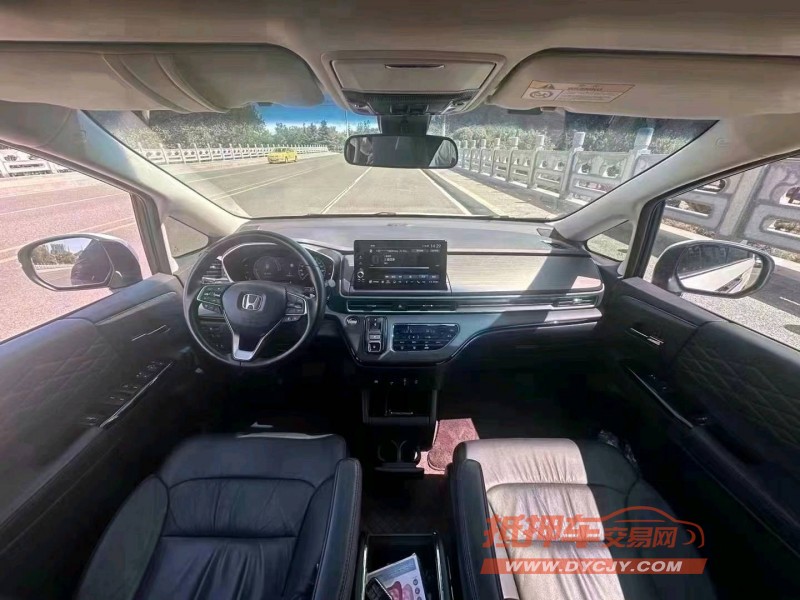 青岛22年本田艾力绅6