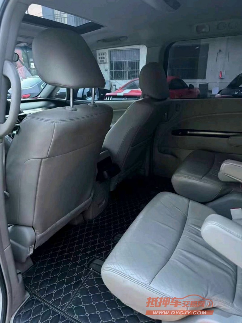 烟台15年本田艾力绅8