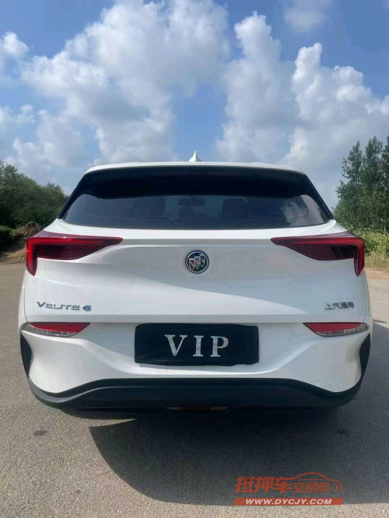 济宁24年别克微蓝9