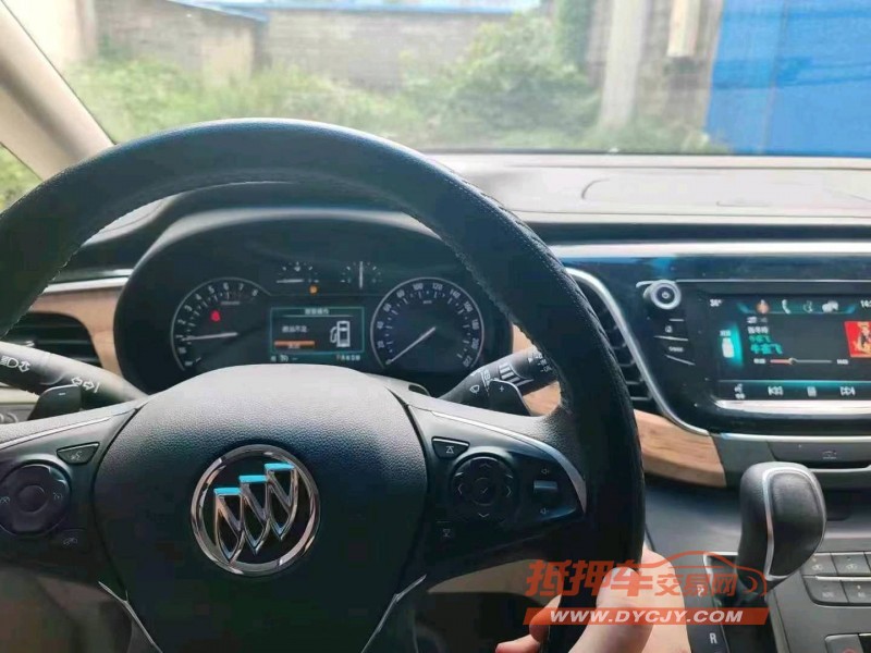 济宁20年别克GL86