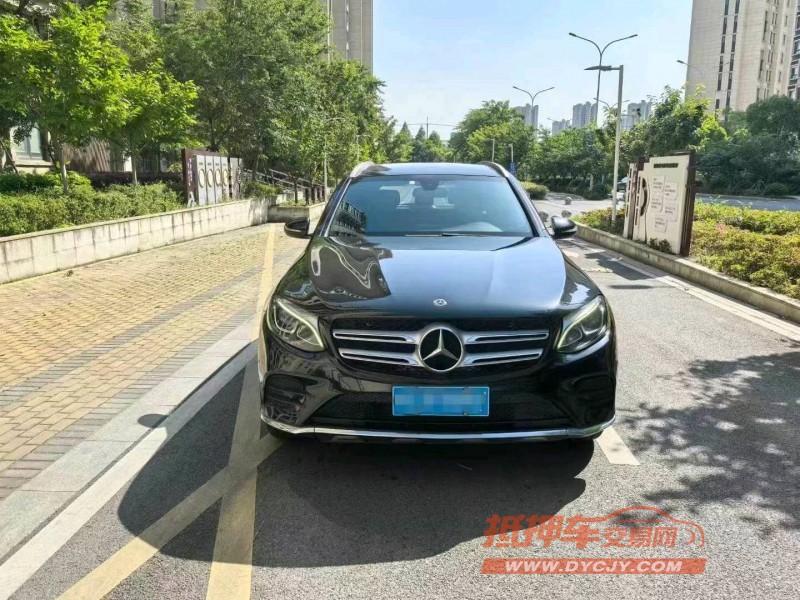 苏州19年奔驰GLC1