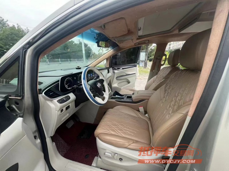 徐州21年别克GL84