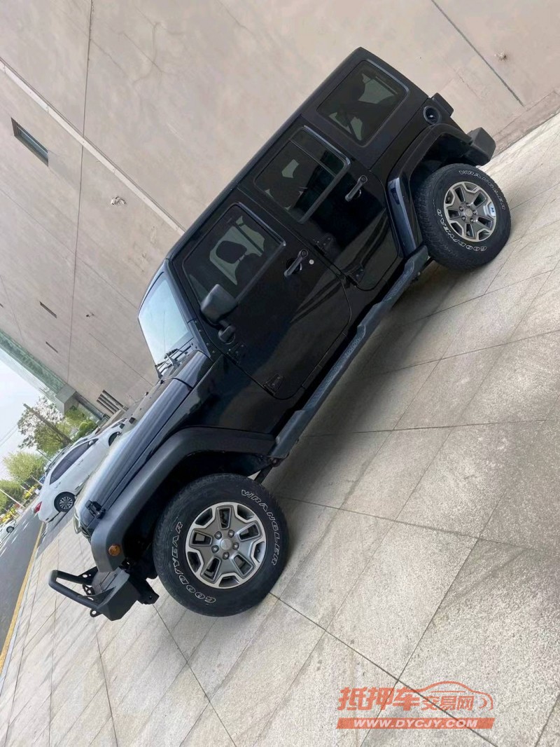營口15年Jeep牧馬人8