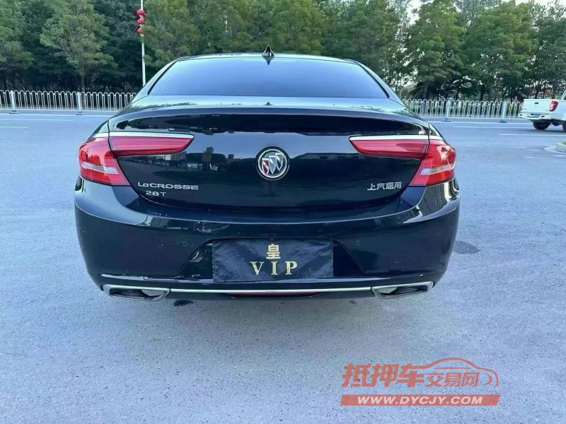 徐州19年别克君越9