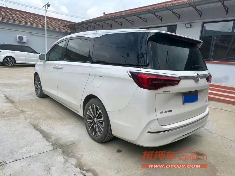 邢台22年别克GL87