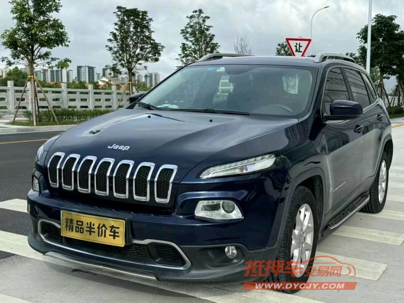 中山16年Jeep自由光2