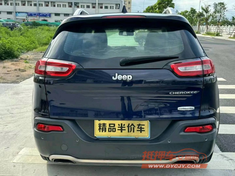 中山16年Jeep自由光9