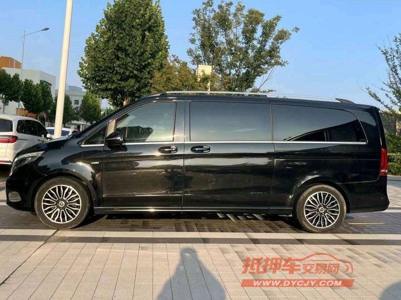 徐州20年奔驰V7