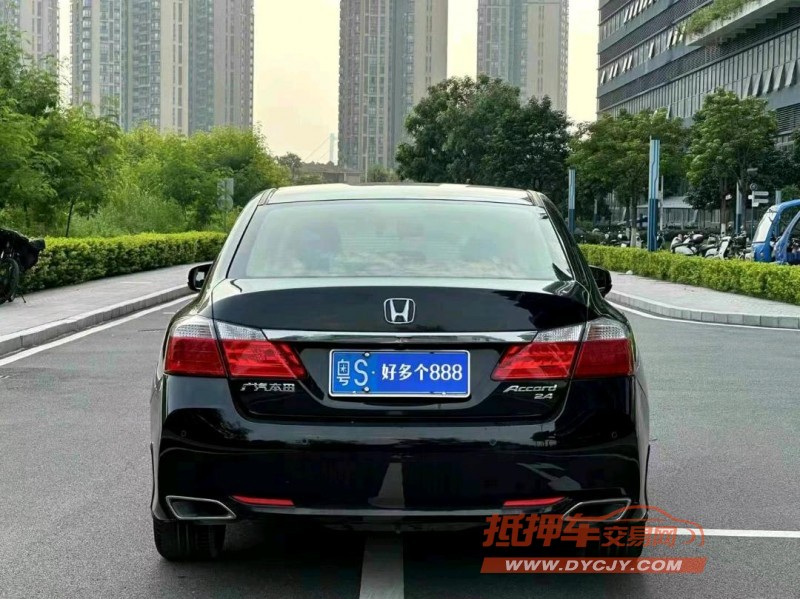 东莞14年本田雅阁9