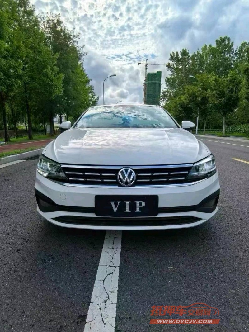 连云港19年大众凌渡1