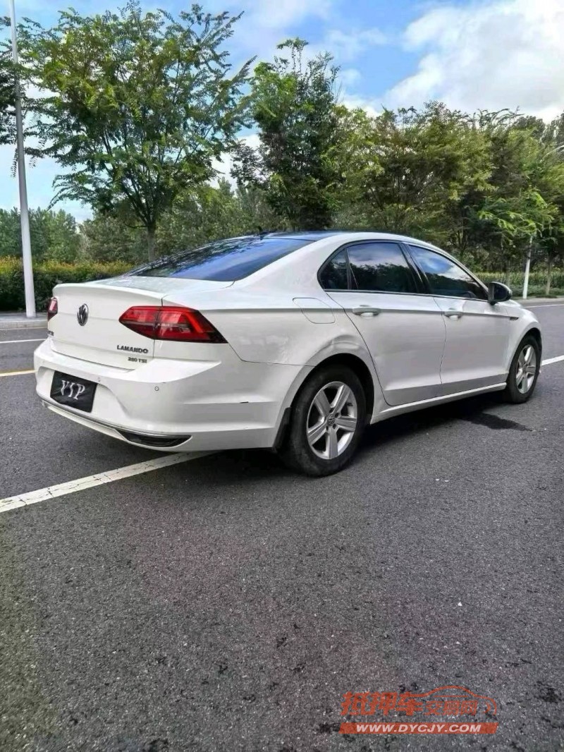 连云港19年大众凌渡6